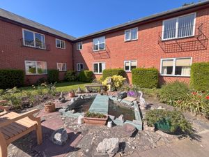 Photo 4- click for photo gallery